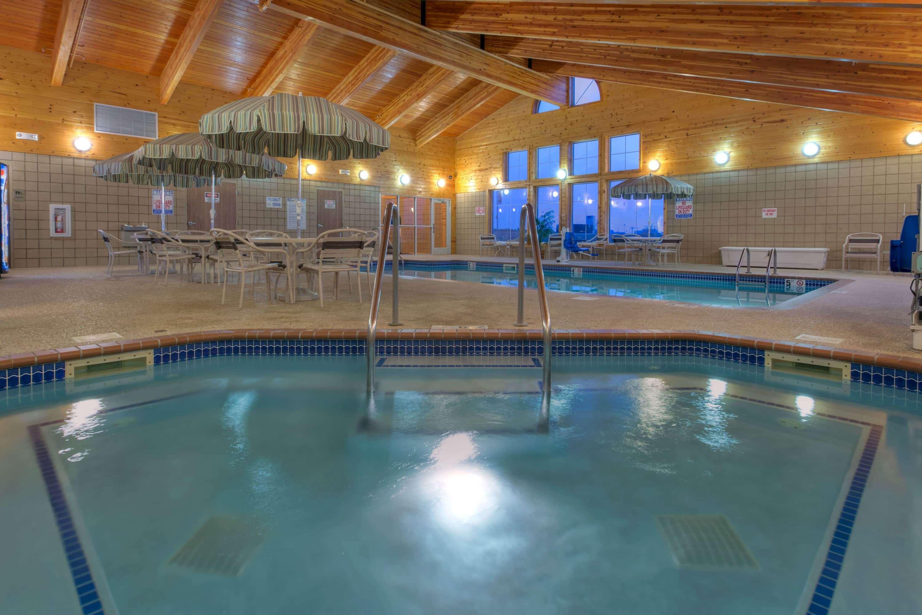 Americinn By Wyndham Newton Luaran gambar